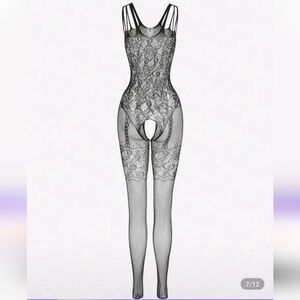 Black Hosiery Accessories for Versatile Style